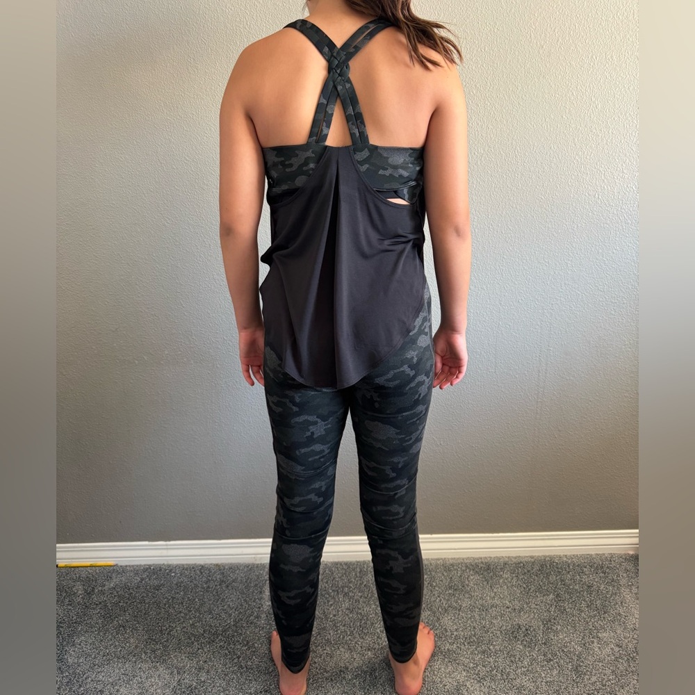 Fabletics Black Camo SET